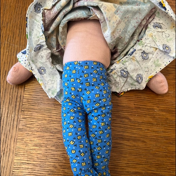 Holly Hobbie Pull-String Talking Doll by Knickerbocker - Picture 4 of 7